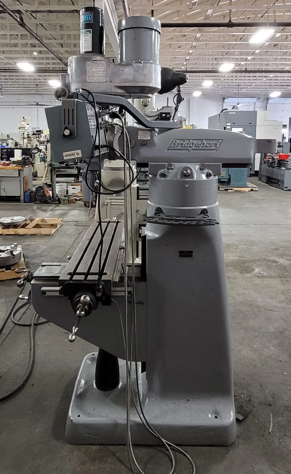BRIDGEPORT SERIES 1 MILL 2HP 9"X42" TABLE R8 SPINDLE DRO 4200 RPM - VERTICAL MILLING MACHINES