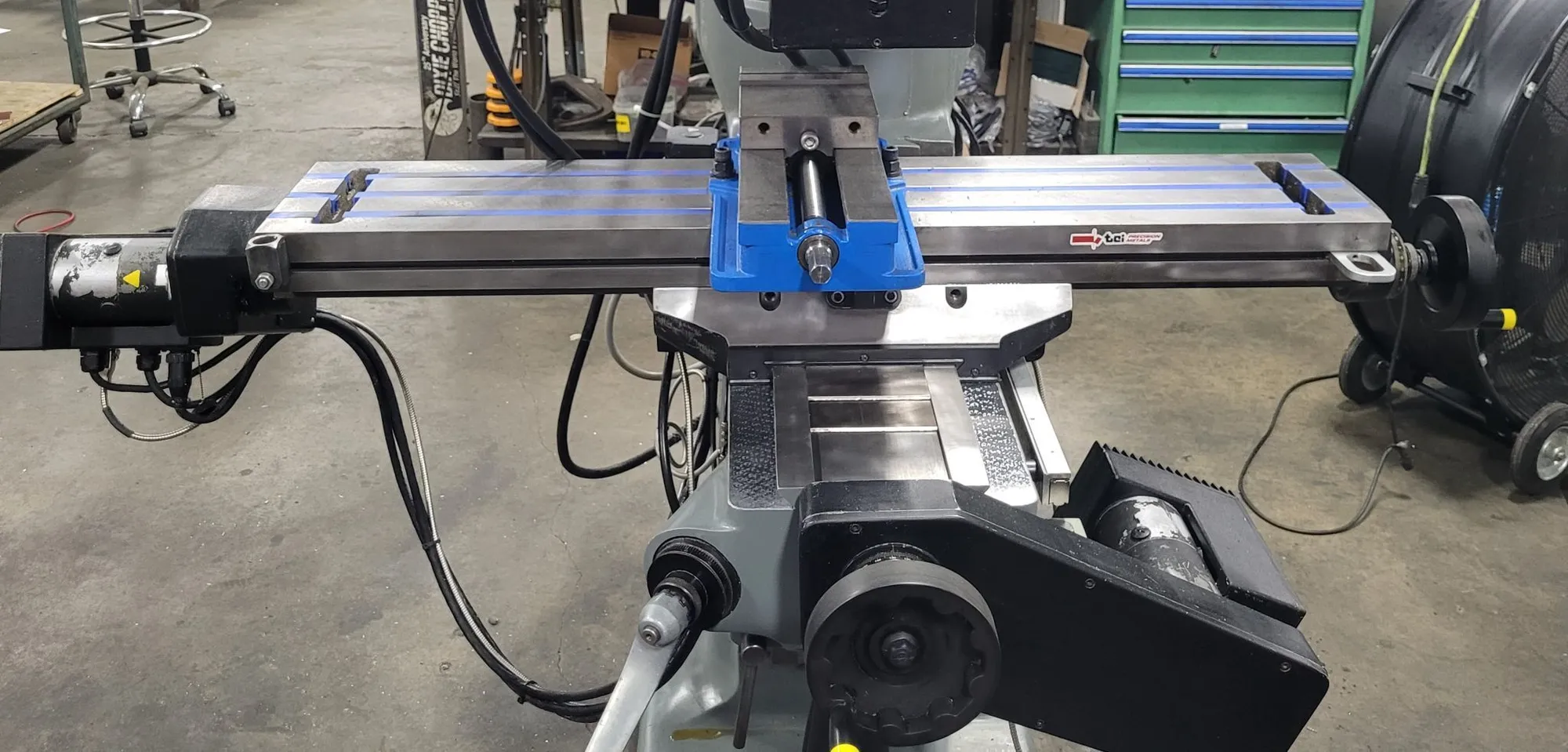 BRIDGEPORT 3 AXIS CNC KNEE MILL W/ACU-RITE MILLPWR G2 - 4200 RPM, 48X9 TABLE - VERTICAL MILLING MACHINES
