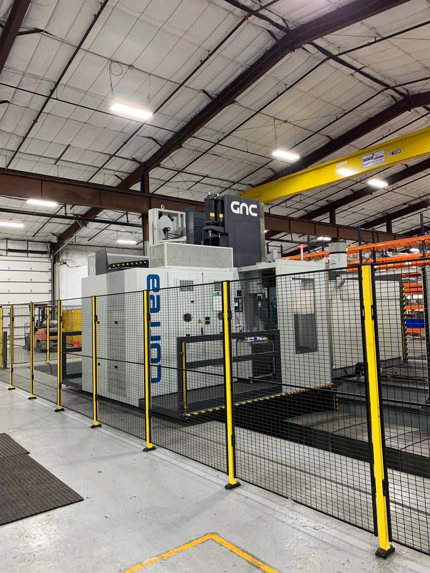2018 Correa Axia 85 Universal Milling Machine With 10,000 RPM Spindle Speed - UNIVERSAL MILLING MACHINES