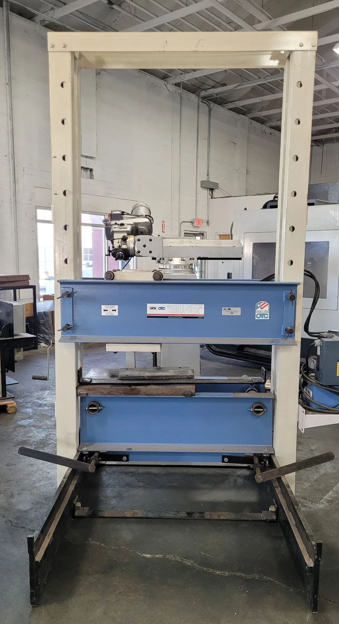 OTC Heavy-Duty 100 Ton Roll-Bed Press Model 1865 - Industrial Strength Performance - HYDRAULIC PRESSES