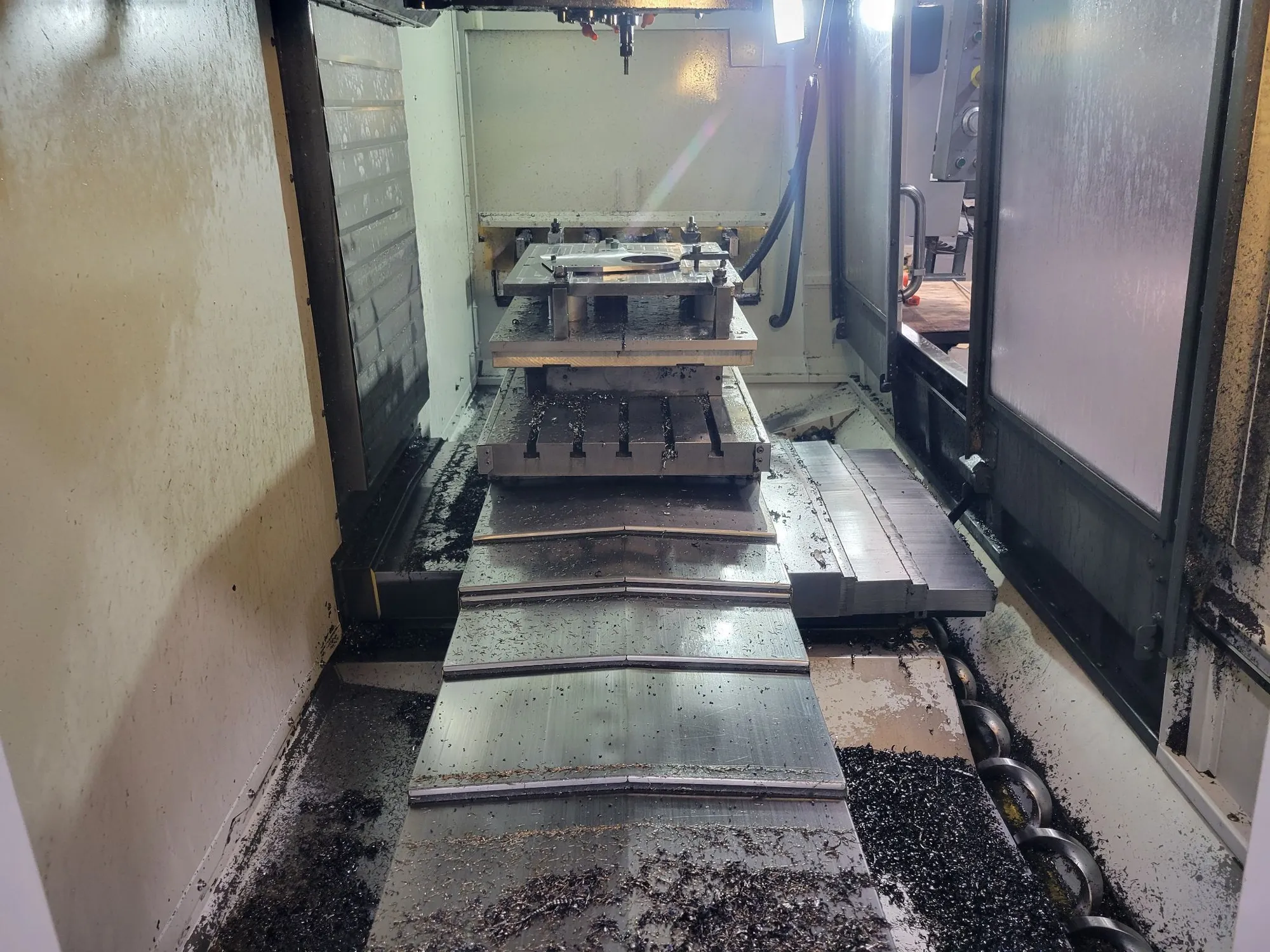 Used 2012 Haas VF-4 Vertical Machining Center With Pallets, 30 HP, CNC Control - VERTICAL MACHINING CENTERS