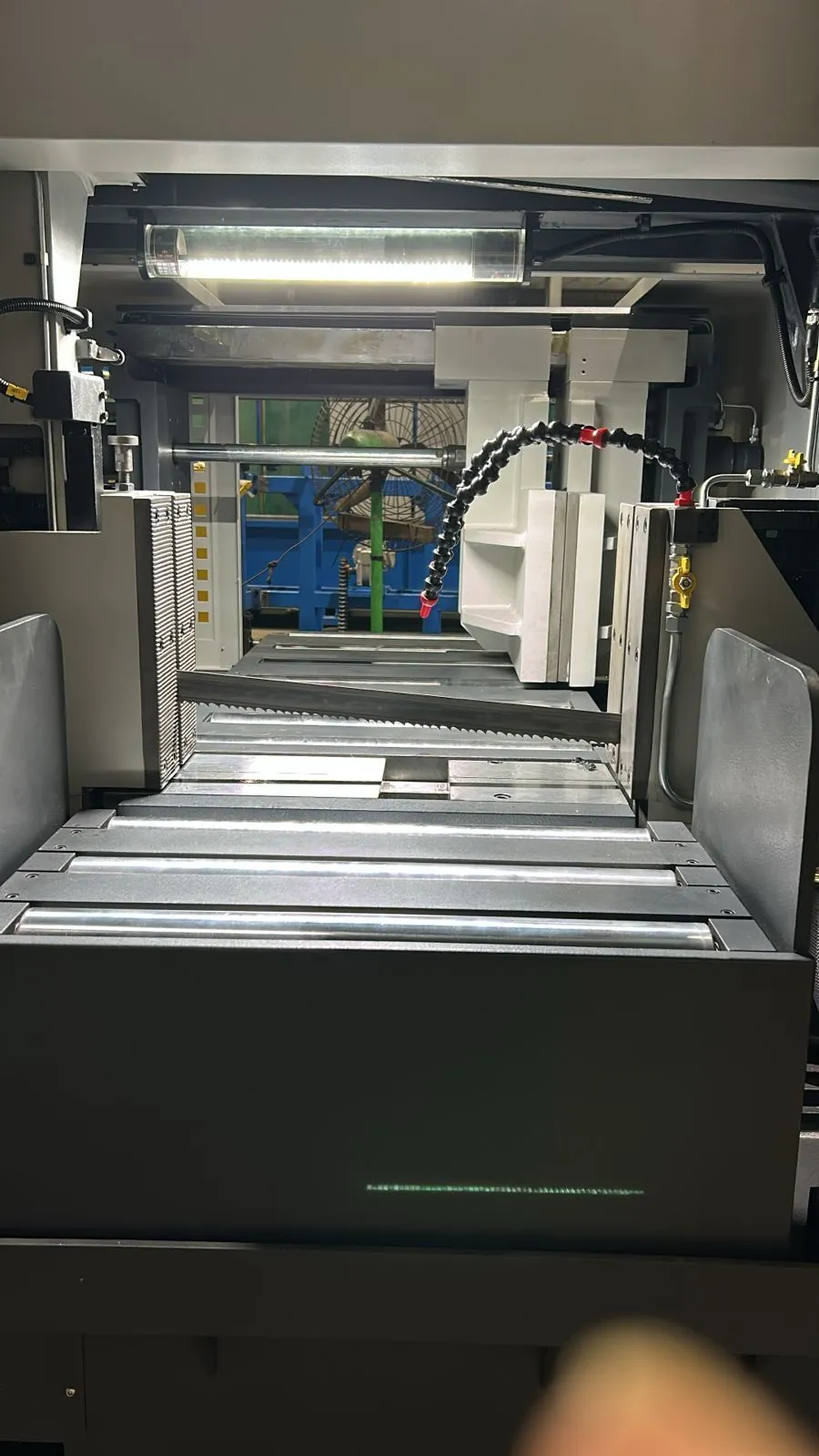 2026 HYD-MECH DC21-CNC Automatic Horizontal Band Saw - HORIZONTAL BAND SAWS