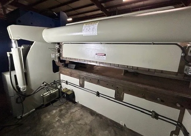 1998 ACCURPRESS 710010 HYDRAULIC PRESS BRAKE, 100 TON, 10' 8" STROKE, CNC ETS100 - PRESS BRAKES