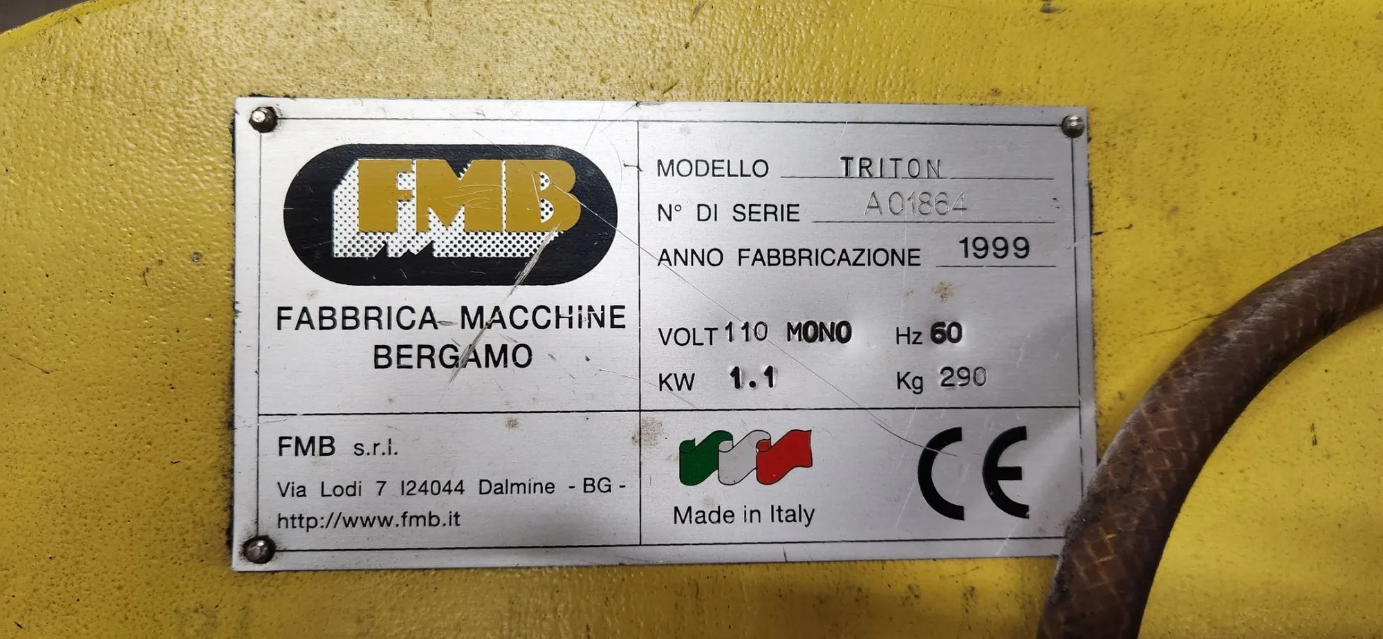 1999 FMB TRITON HORIZONTAL BAND SAW, 1.5 HP, 106"X1" BLADE - HORIZONTAL BAND SAWS