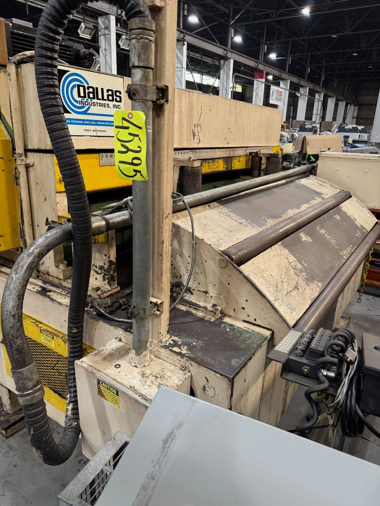 1998 Dallas DJR Coil Feed Line, 20000 lb x 72", DPS-4 1/4-2-72 Straightener, DRF-672 Servo Feed - COIL STOCK FEEDERS