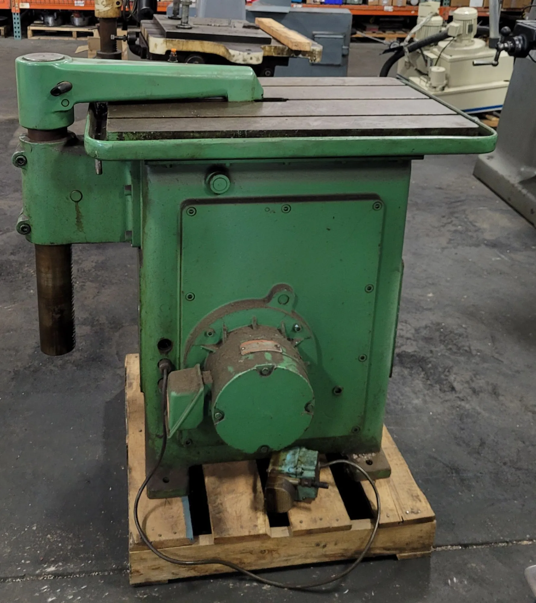 Davis Keyseater Model 15 - Precision Machining Tool for Efficient Keyway Cutting - KEYSEATING MACHINES