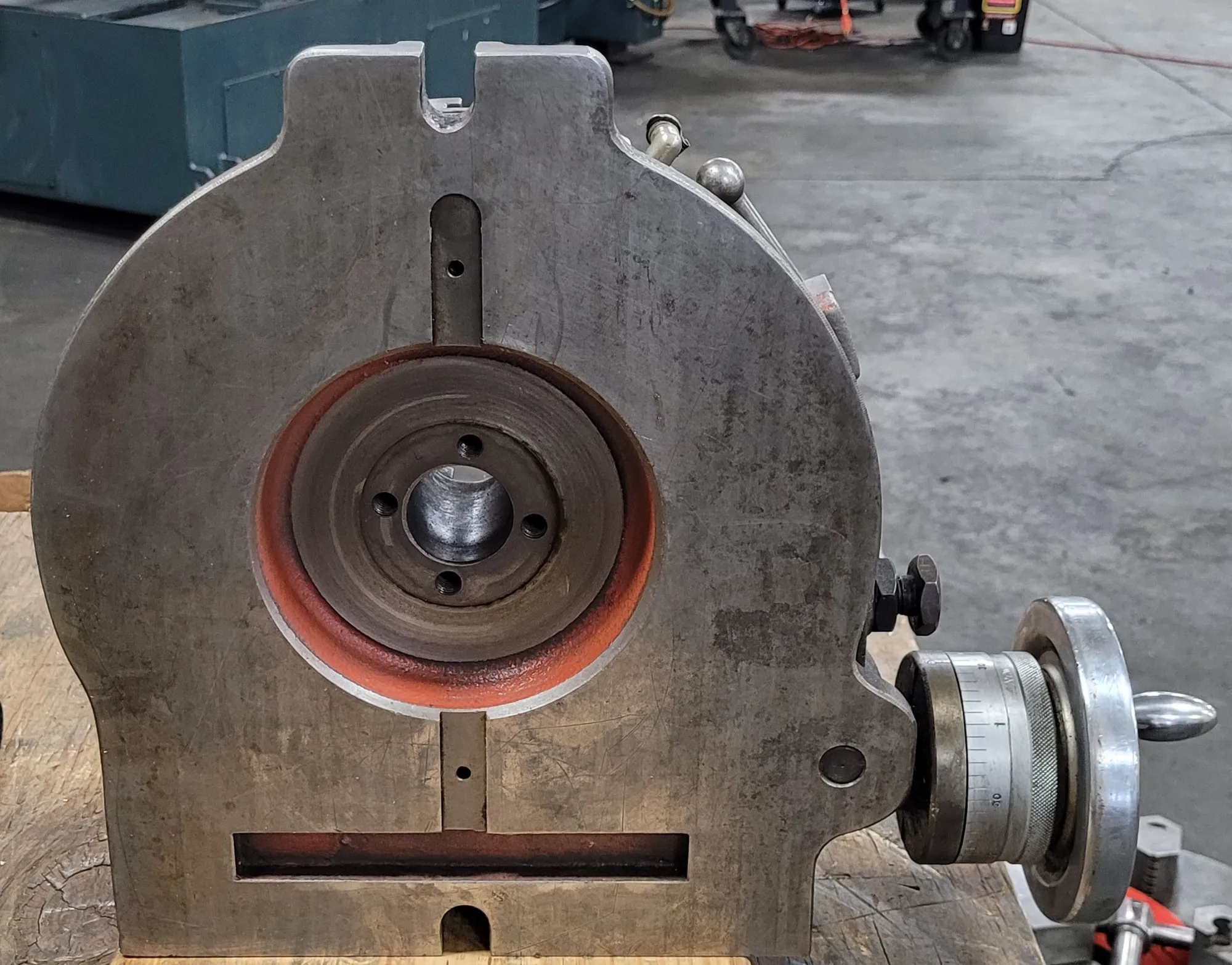 YAMATOKOKI HORIZONTAL / VERTICAL ROTARY TABLE - 10" - MACHINING ACCESSORIES & TOOLING