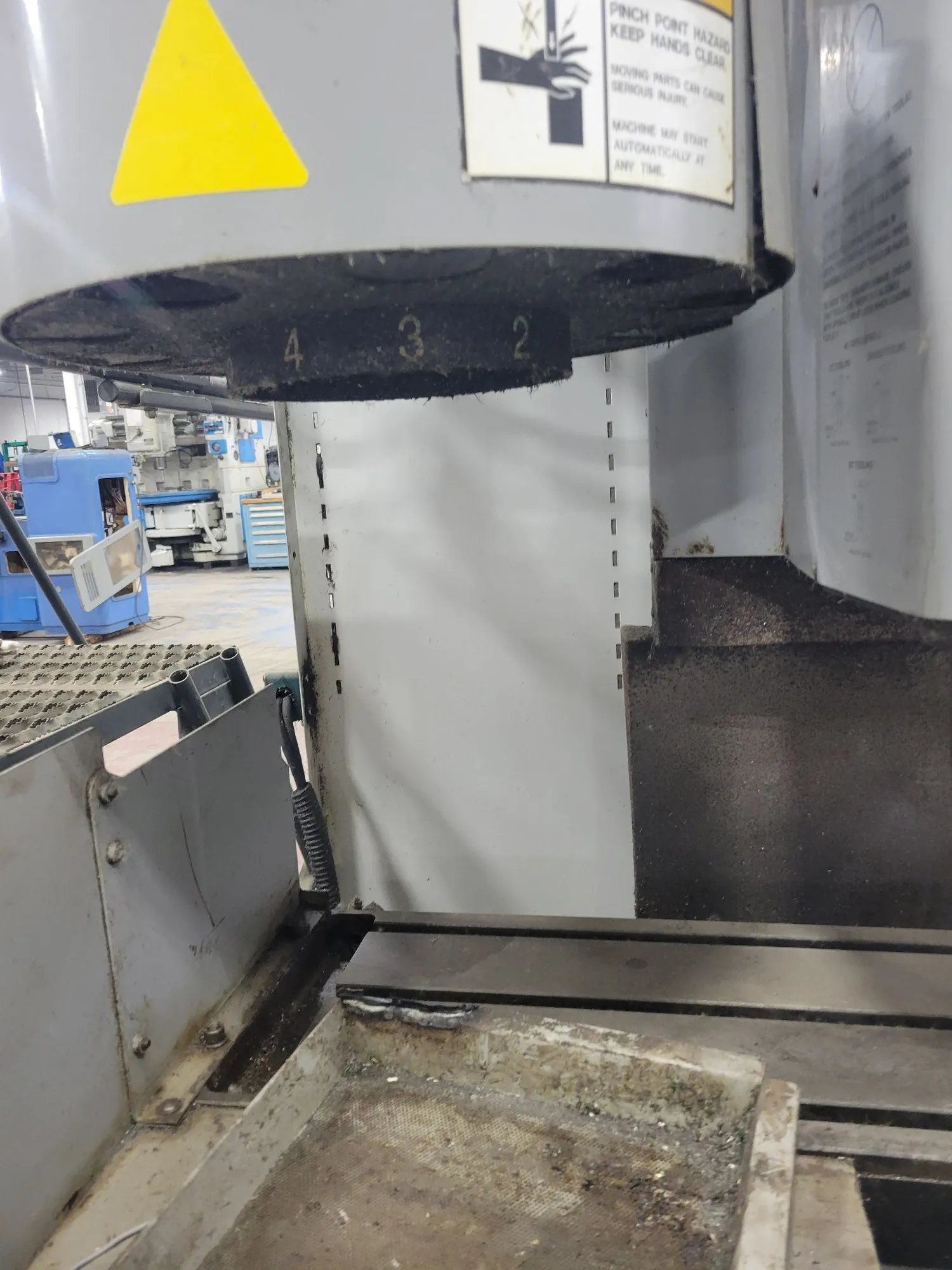 2008 Haas TM-1 Vertical Milling Machine | 2 & 3 Axis | 7.5 HP | CAT 40 | 4,000 RPM - VERTICAL MILLING MACHINES