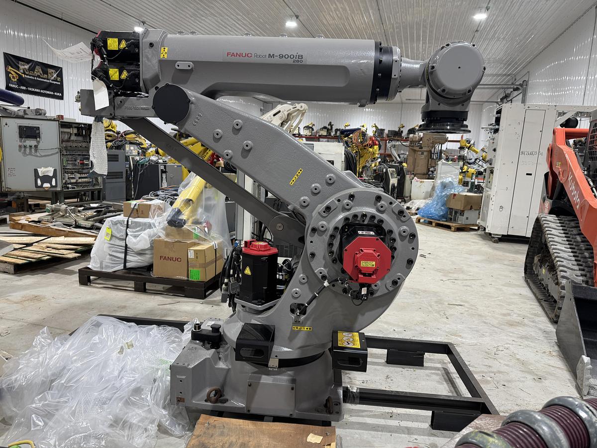 FANUC M-900IB/280 Industrial Robot With 280 kg Payload Capacity - ARTICULATED ROBOTS
