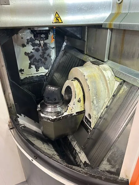 2011 Mikron HSM-400U LP 5-Axis Vertical Machining Center With Heidenhain Control - VERTICAL MACHINING CENTERS